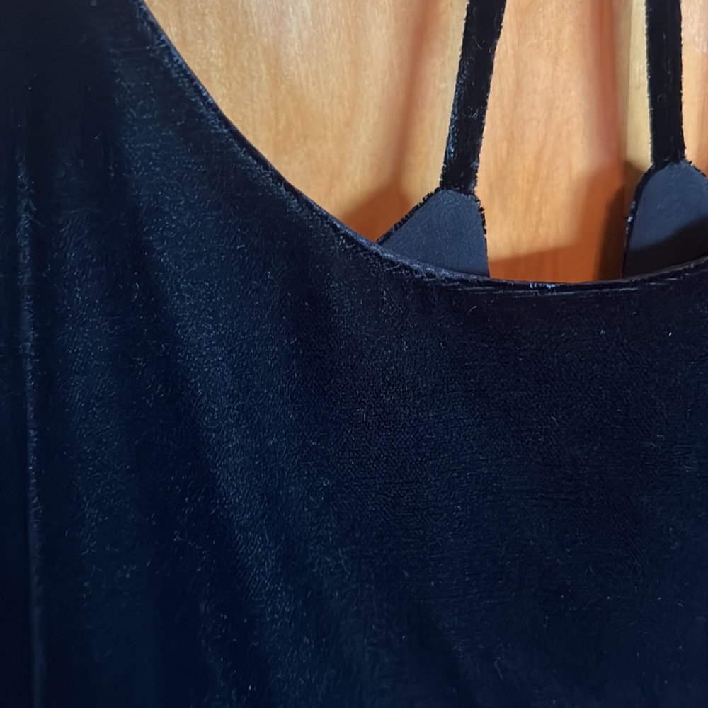 Velvet Tank - Picture 2 of 5